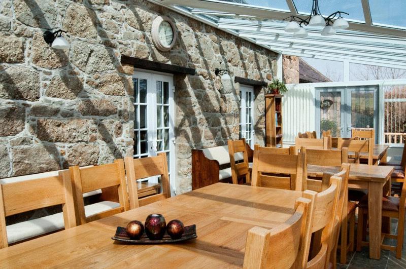 Nant Yr Odyn Country Hotel & Restaurant Ltd لانْجيفْني المظهر الخارجي الصورة
